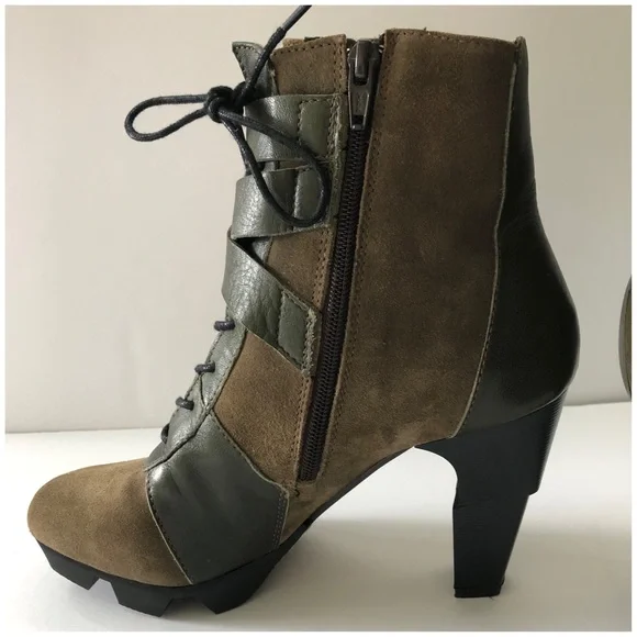 LIKE SMUG BY PROPHECY ANKLE BOOTS SIZE US 7/ EUR 37 - Picture 3 of 11